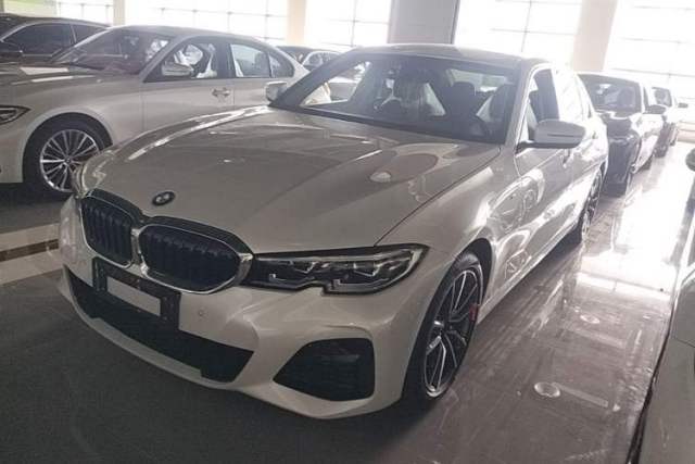 BMW 3 Series 2022 320Li M Sport Package usado