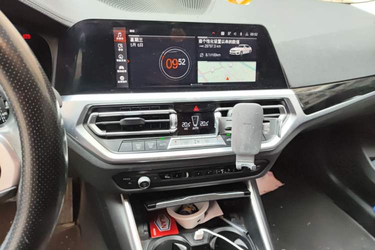 Used BMW 3 Series 2022 320Li M Sport Package Audio And AC Panel