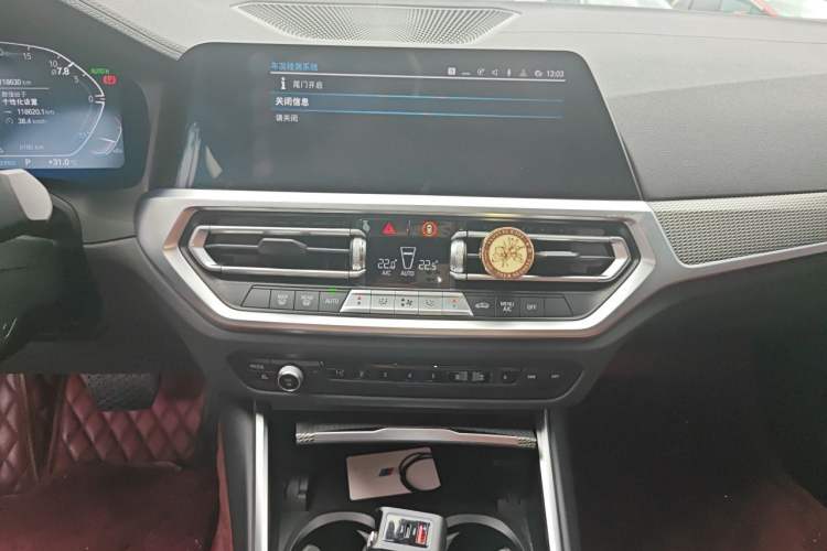 Used BMW 3 Series 2022 325Li M Sport Night Edition Package Audio And AC Panel