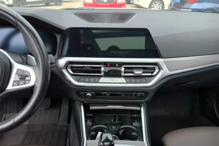 Used BMW 3 Series 2022 325Li M Sport Night Edition Package Audio And AC Panel