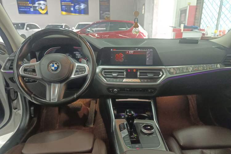 Used BMW 3 Series 2022 Revised 325i M Sport Night Edition Package Audio And AC Panel