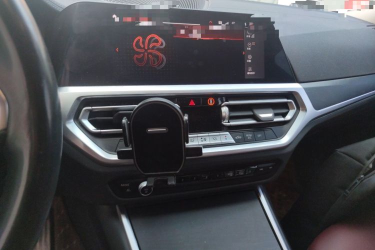 Used BMW 3 Series 2022 325i M Sport Package Audio And AC Panel