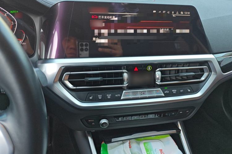 Used BMW 3 Series 2022 325Li M Sport Package Audio And AC Panel