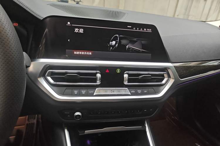 Used BMW 3 Series 2022 Updated 325Li M Sport Package Audio And AC Panel