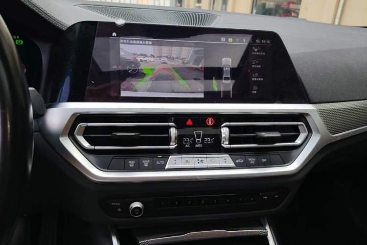 Used BMW 3 Series 2022 325Li M Sport Night Edition Package Audio And AC Panel