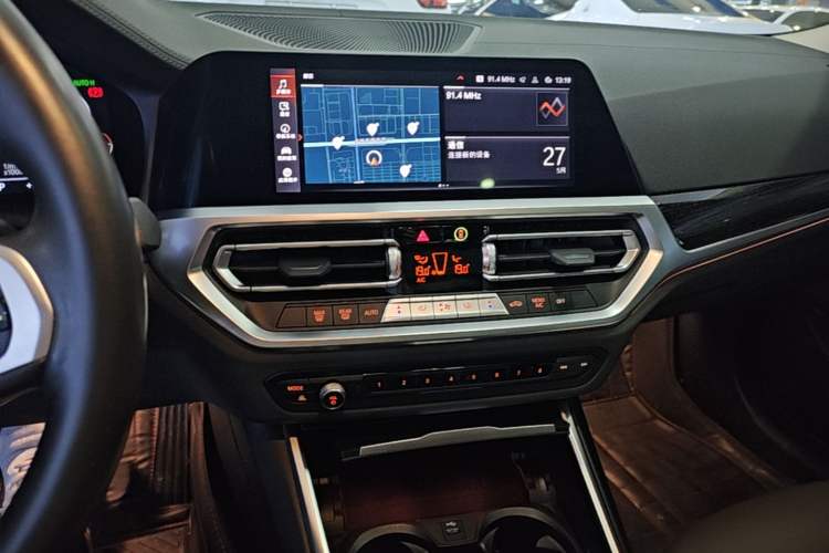 Used BMW 3 Series 2022 Updated 325Li M Sport Package Audio And AC Panel