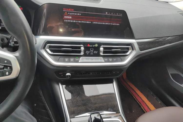 Used BMW 3 Series 2022 325Li M Sport Package Audio And AC Panel