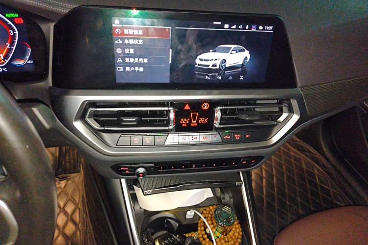 Used BMW 3 Series 2022 325Li M Sport Night Edition Package Audio And AC Panel