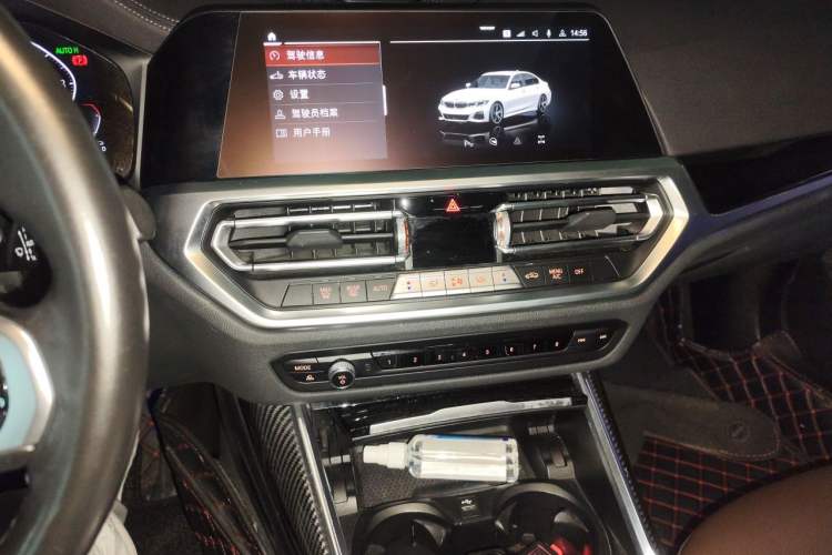 Used BMW 3 Series 2022 320Li M Sport Package Audio And AC Panel