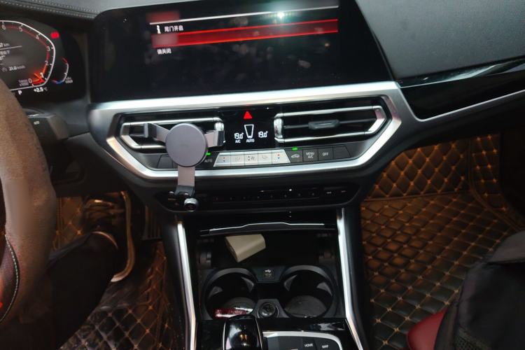 Used BMW 3 Series 2022 320Li M Sport Package Audio And AC Panel