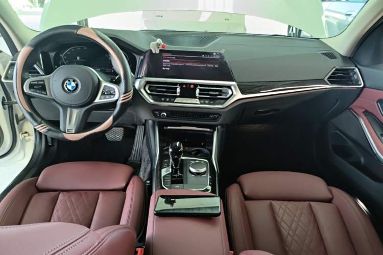 Used BMW 3 Series 2022 Updated 325Li M Sport Package Audio And AC Panel