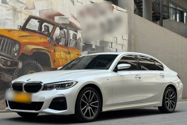 Ojetý BMW 3 Series 2022 325Li M Sport Package