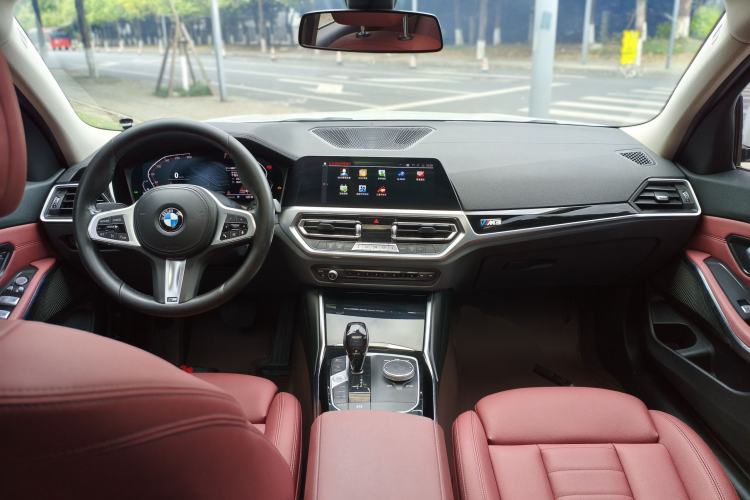Used BMW 3 Series 2022 320Li M Sport Package Center Console