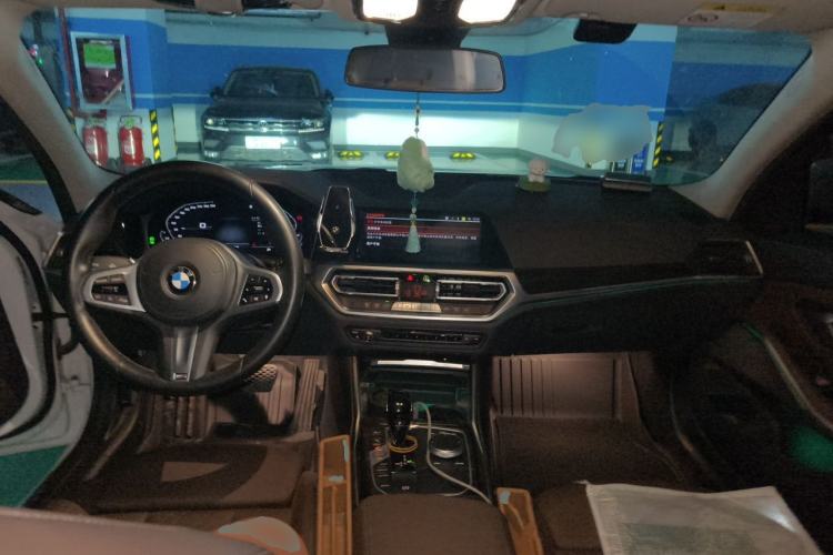 Used BMW 3 Series 2022 Updated 325Li M Sport Package Center Console