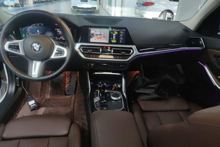 Used BMW 3 Series 2022 Updated 325Li M Sport Package Center Console