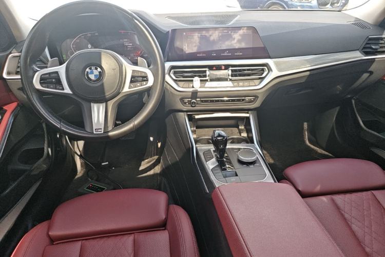 Used BMW 3 Series 2022 325i M Sport Night Edition Package Center Console