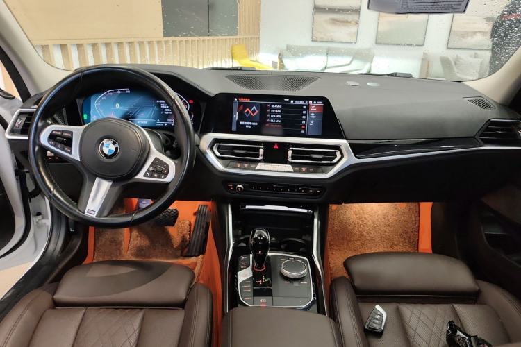 Used BMW 3 Series 2022 320Li M Sport Package Center Console