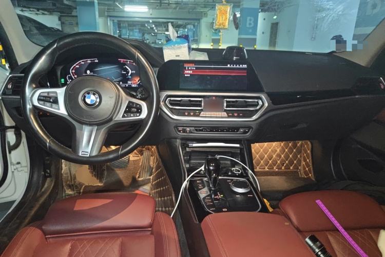 Used BMW 3 Series 2022 320Li M Sport Package Center Console