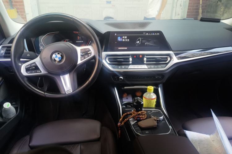 Used BMW 3 Series 2022 Restyled 325Li xDrive M Sport Package Center Console