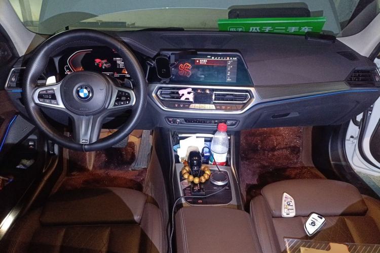 Used BMW 3 Series 2022 Restyled 325Li M Sport Night Edition Package Center Console