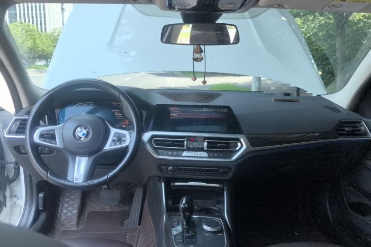 Used BMW 3 Series 2022 325Li M Sport Package Center Console
