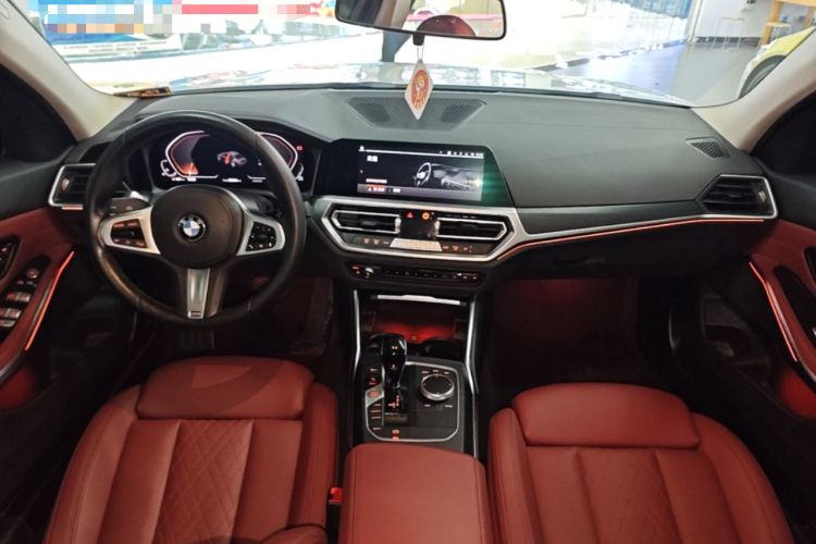 Used BMW 3 Series 2022 325i M Sport Package Center Console