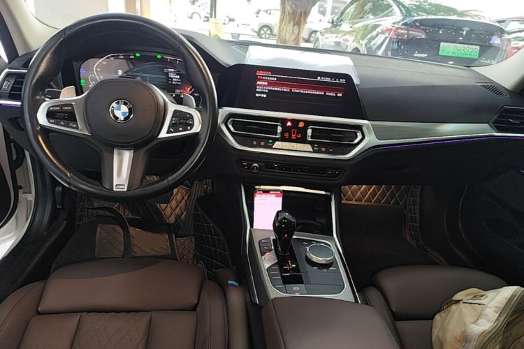 Used BMW 3 Series 2022 325Li M Sport Night Edition Package Center Console