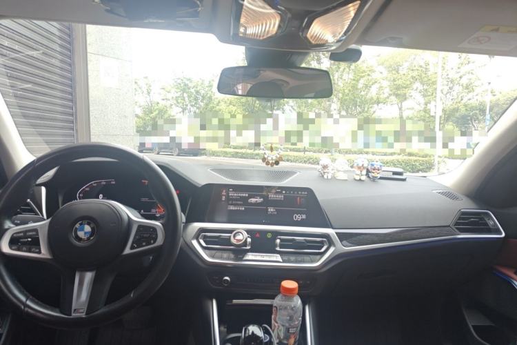 Used BMW 3 Series 2022 325Li M Sport Package Center Console