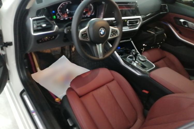 Used BMW 3 Series 2022 325Li M Sport Package Center Console