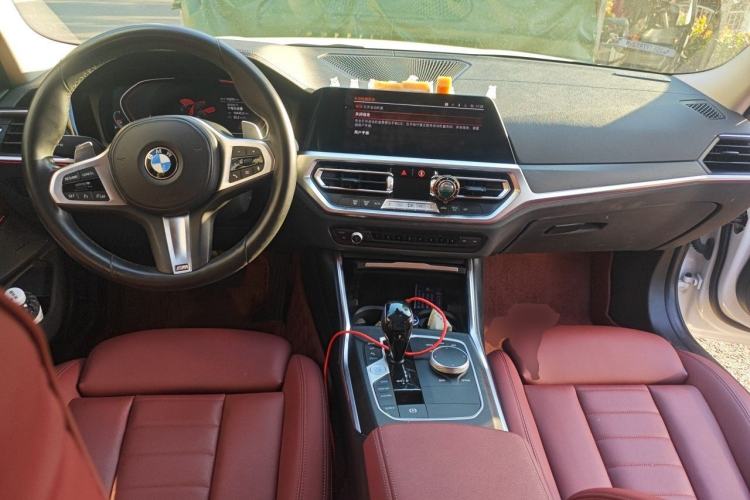 Used BMW 3 Series 2022 325i M Sport Night Edition Package Center Console