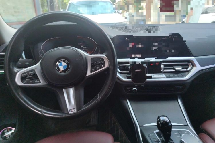 Used BMW 3 Series 2022 325i M Sport Package Center Console