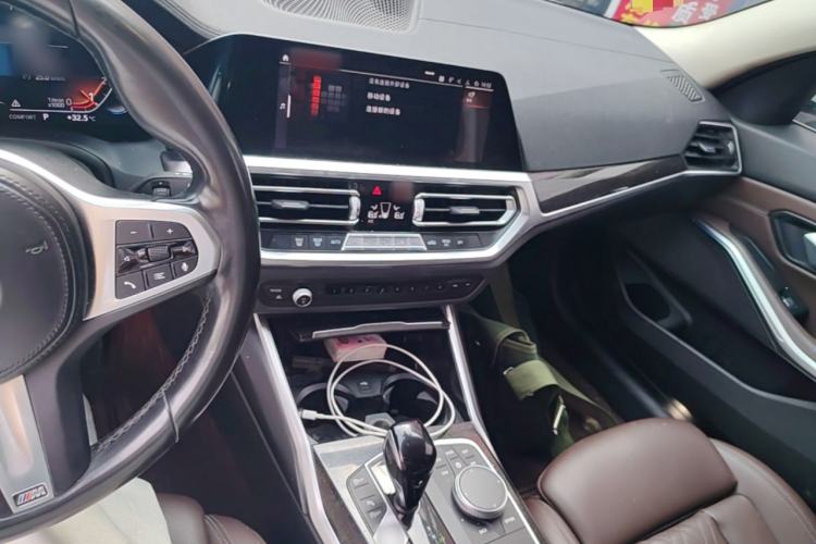 Used BMW 3 Series 2022 Updated 325Li M Sport Package Center Console