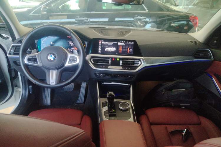 Used BMW 3 Series 2022 325Li M Sport Night Edition Package Center Console