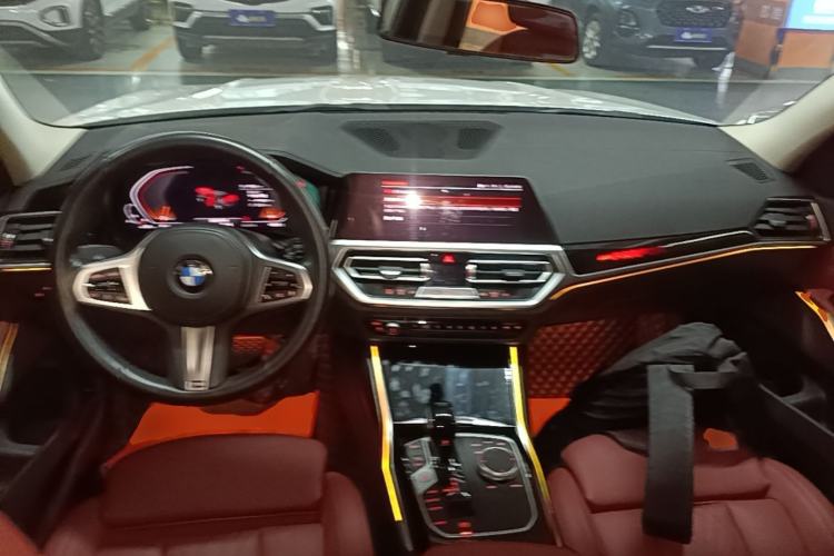 Used BMW 3 Series 2022 320Li M Sport Package Center Console