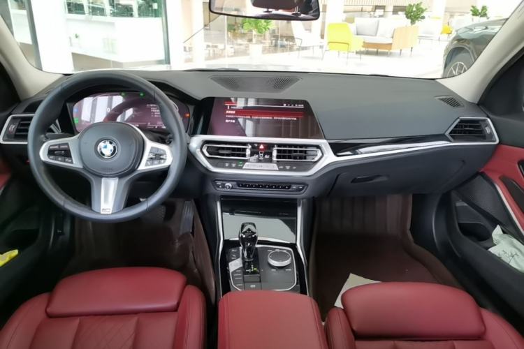 Used BMW 3 Series 2022 320Li M Sport Package Center Console