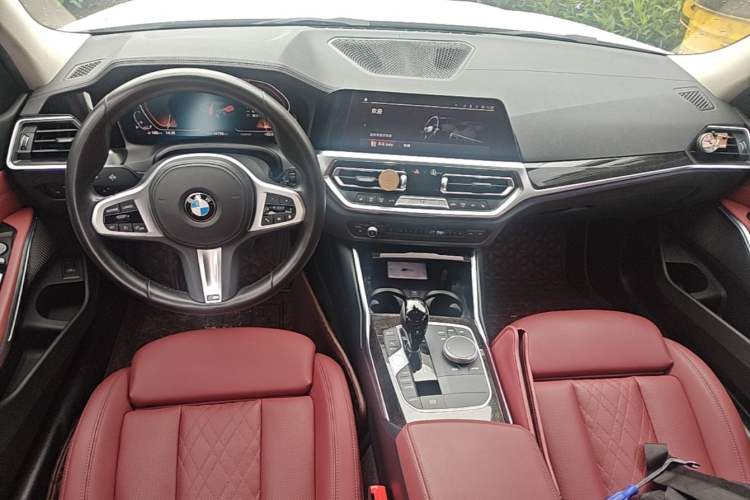 Used BMW 3 Series 2022 325Li M Sport Package Center Console