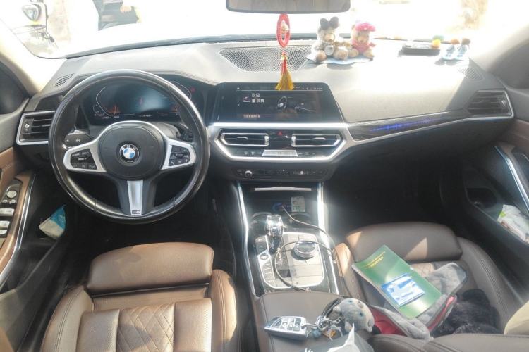 Used BMW 3 Series 2022 Restyled 320Li M Sport Package Center Console