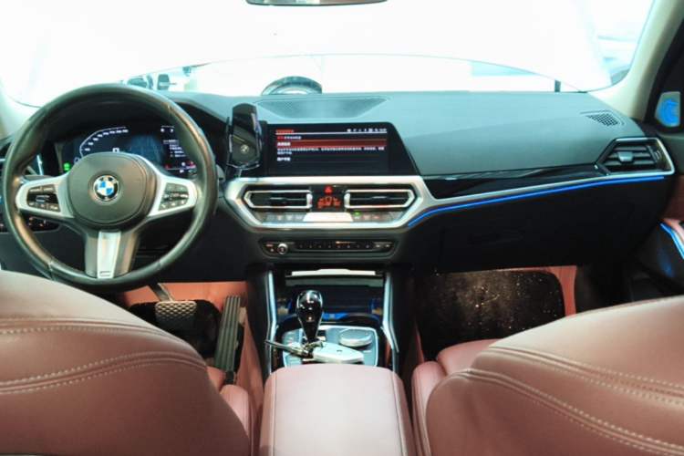 Used BMW 3 Series 2022 Restyled 320Li M Sport Package Center Console