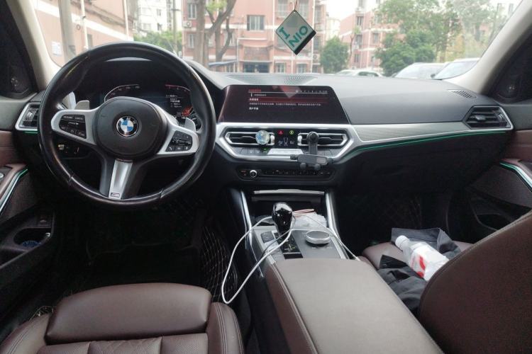 Used BMW 3 Series 2022 325Li M Sport Night Edition Package Center Console