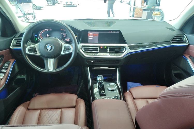 Used BMW 3 Series 2022 Updated 325Li M Sport Package Center Console