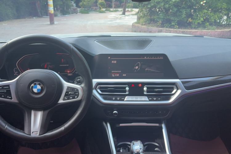 Used BMW 3 Series 2022 325Li M Sport Package Center Console