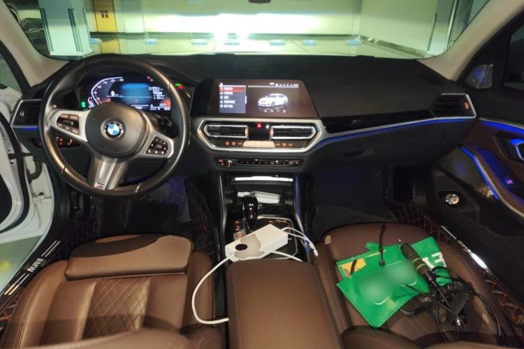 Used BMW 3 Series 2022 320Li M Sport Package Center Console
