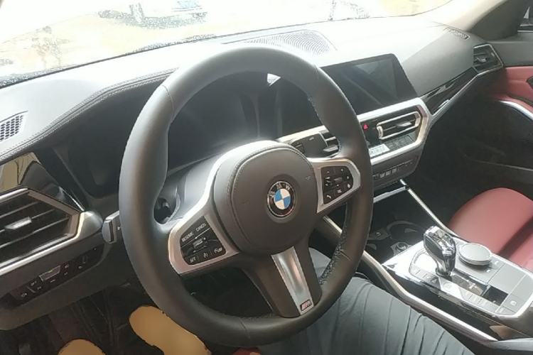 Used BMW 3 Series 2022 320Li M Sport Package Center Console