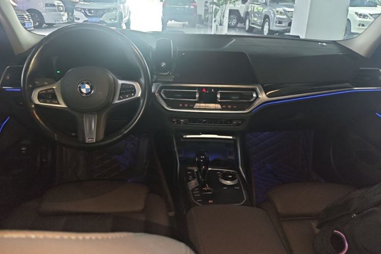 Used BMW 3 Series 2022 325Li M Sport Package Center Console