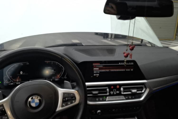 Used BMW 3 Series 2022 325Li M Sport Night Edition Package Center Console