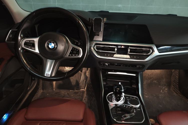 Used BMW 3 Series 2022 320Li M Sport Package Center Console