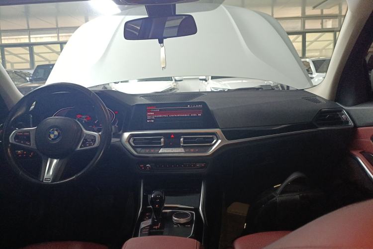 Used BMW 3 Series 2022 320Li M Sport Package Center Console
