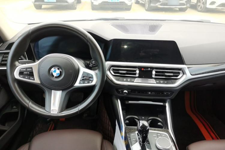 Used BMW 3 Series 2022 325Li M Sport Package Center Console