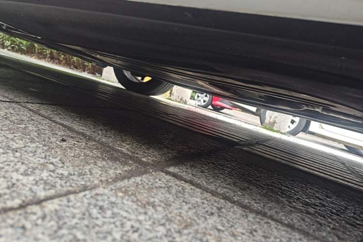 Used BMW 3 Series 2022 325Li M Sport Package Chassis Front Left