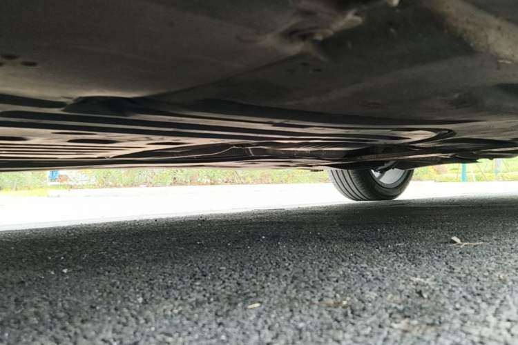 Used BMW 3 Series 2022 325Li M Sport Package Chassis Front Left
